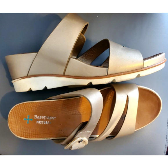 Baretraps Posture LARALEE Metallic Gold Slip-On Wedge Heel Slides Sandals Sz 11M - Picture 1 of 4